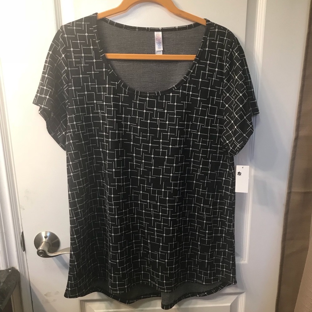 BNWT lularoe XL Classic